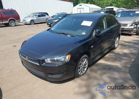 2011 Mitsubishi Lancer Sportback Es z USA, uszkodzony, nr VIN JA32X2HU5BU016129